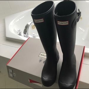Hunter Women’s Original Tall Rain Boots